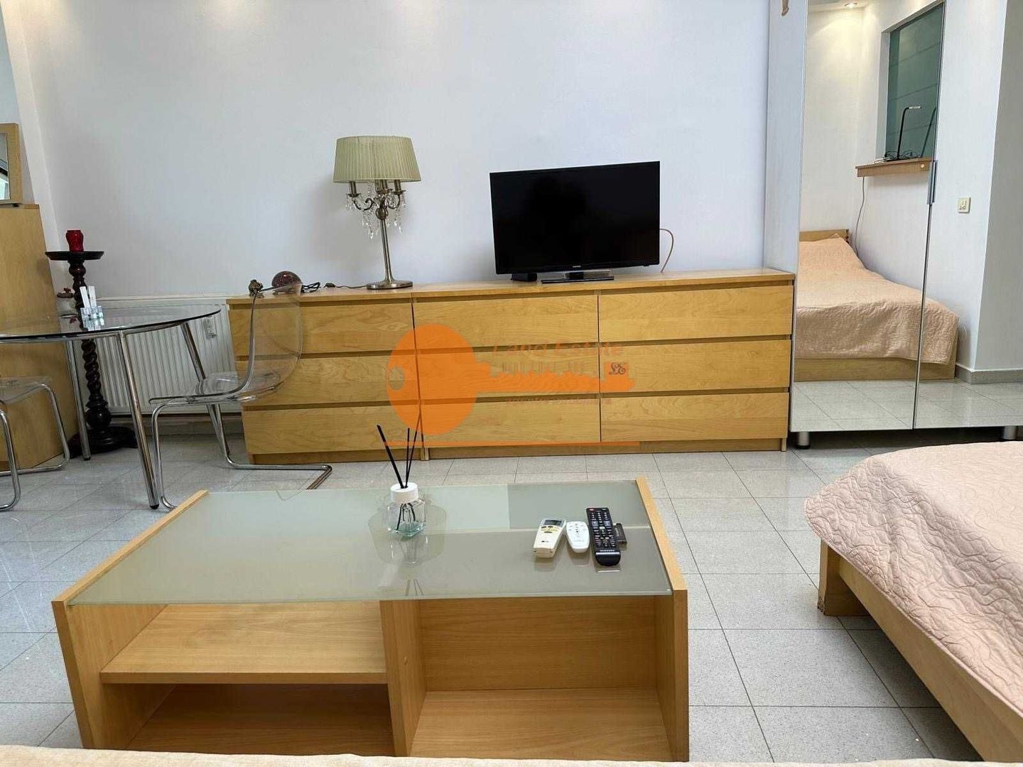 Garsonieră complet renovată | Titan - Poză 1