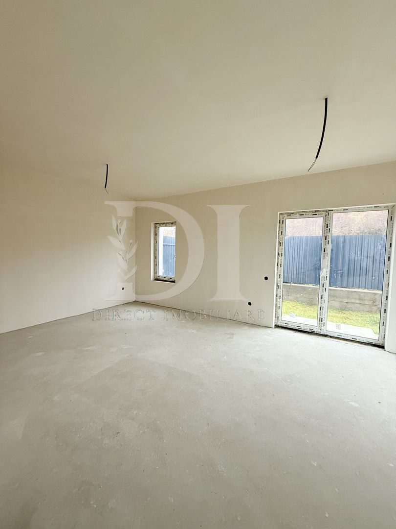 Casa finalizata 2025 108mp cu parcare si gradina  zona Terra - Poză 2