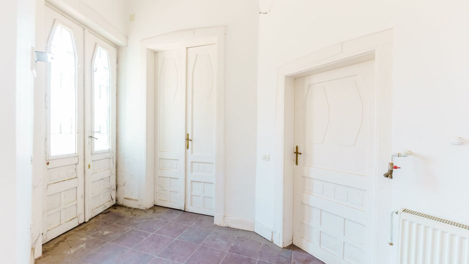 Apartament cu 2 camere ultracentral - Poză 2