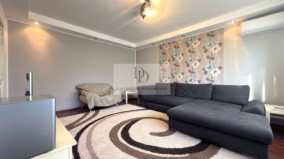 Închiriere apartament 3 camere – Calea Dorobanților-Parcare exterioară - Poză 1