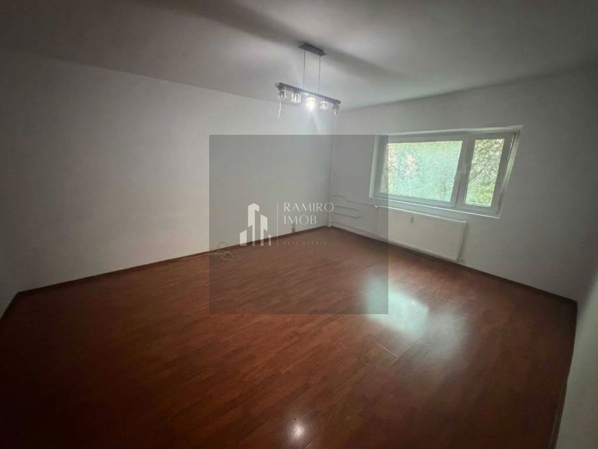 Apartament 3 camere, Vitan, Nerva Traian, Metrou Timpuri Noi, renovat - Poză 2