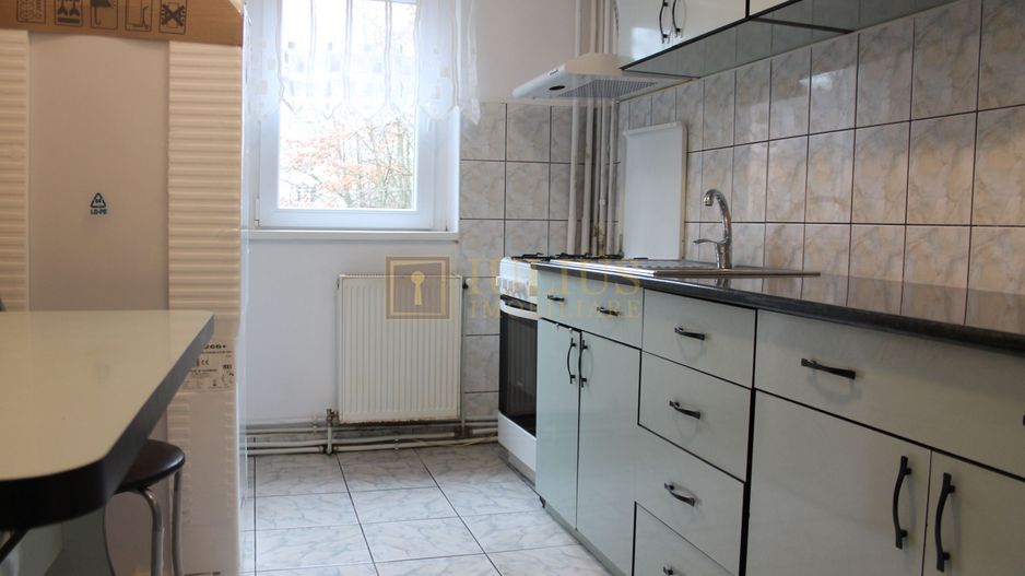 Lipovei, 3 dormitoare, centrala proprie, bucatarie inchisa, garaj inclus! - Poză 3