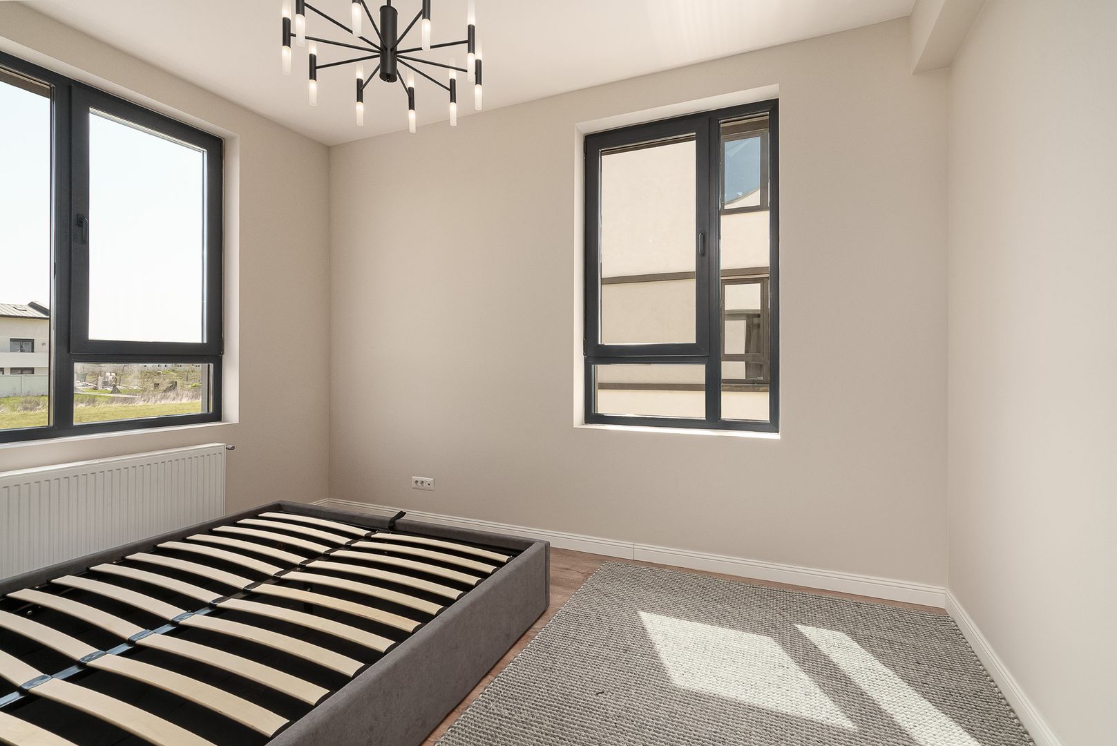 Casă Modernă în Cartier Privat Str Tiparniței–Curte și Parcare Proprie - Poză 6