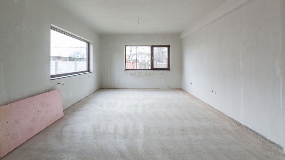 Casa sptioasa cu potential real in Maracineni la 5 pasi de Pitesti-Arges! - Poză 10