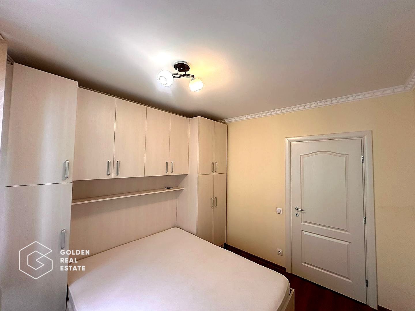 Apartament superb, Ared Kaufland, 3 camere, etaj 3, centrala proprie si balcon - Poză 10