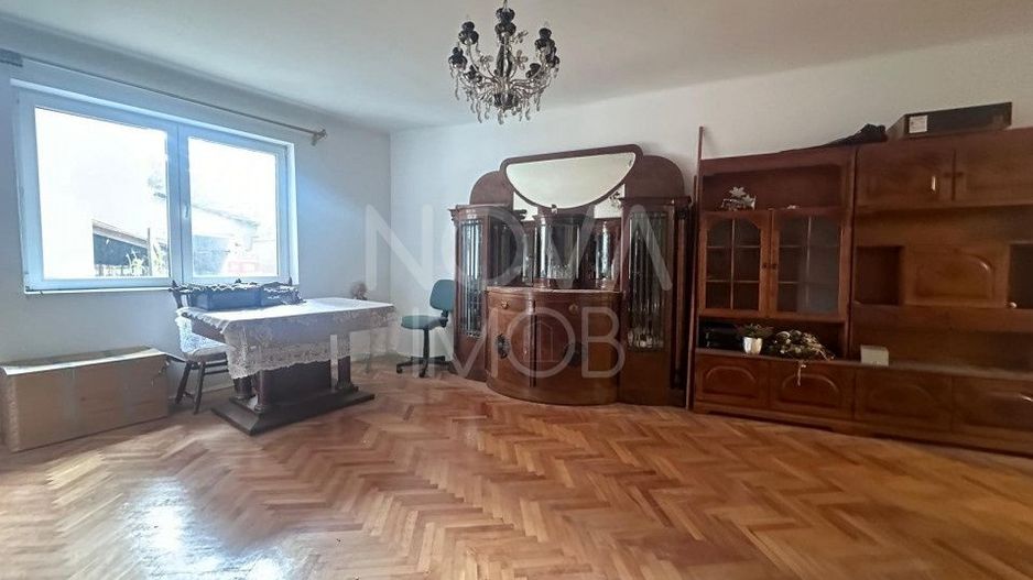 Casa de inchiriat - pretabil spatiu de birouri, Str. Luptei - Poză 6