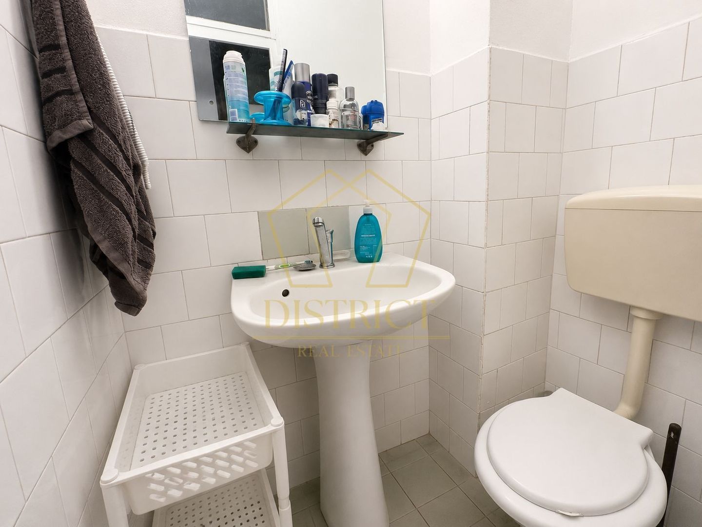 Apartament cu 3 camere decomandat | Calea Sagului - Poză 12