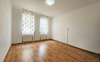 Casa alipita de inchiriat Gruia pt sediu firma, birou, locuinta - Poză 6