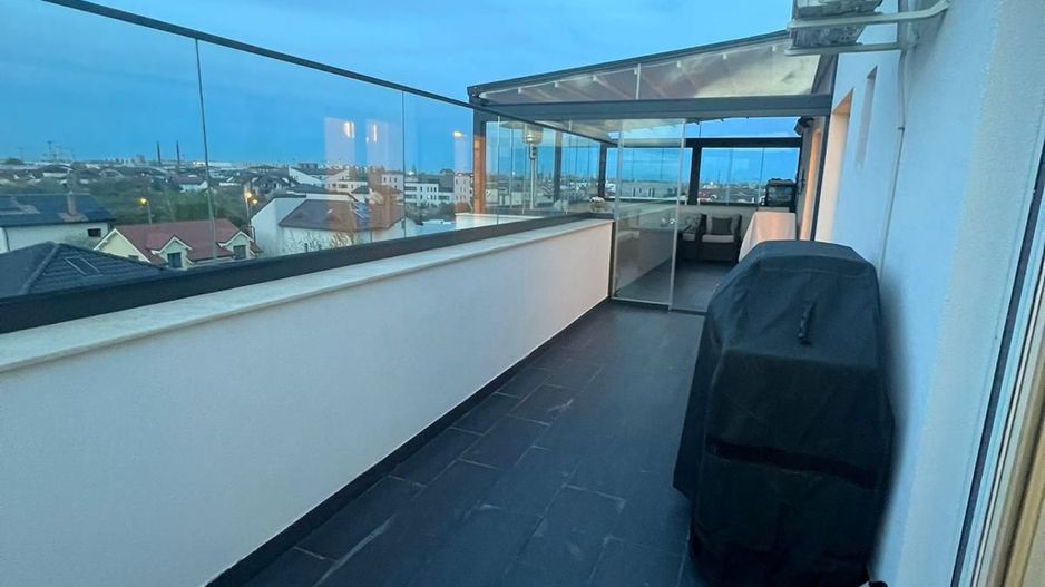 APARTAMENT SUPERB CU TERASA SI DOUA LOCURI DE PARCARE - Poză 5