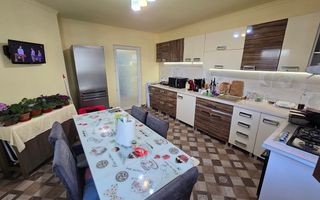 Casa 5 Camere Zona Schit, 520mp Teren, cu Garaj - Poză 18