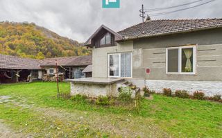 Casă renovată în localitatea Lazuri, Arad - Poză 15