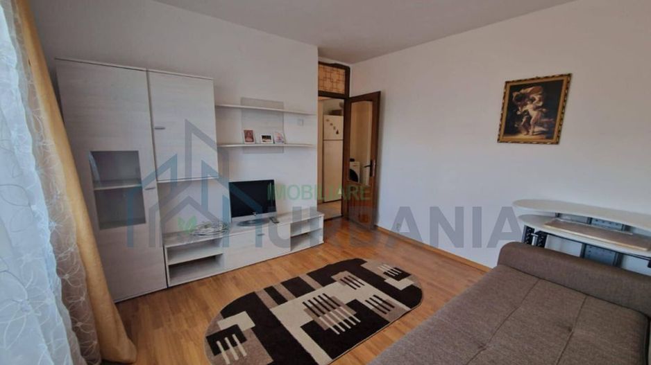Camera liberă în apartament cu 2 camere decomandate - Poză 2
