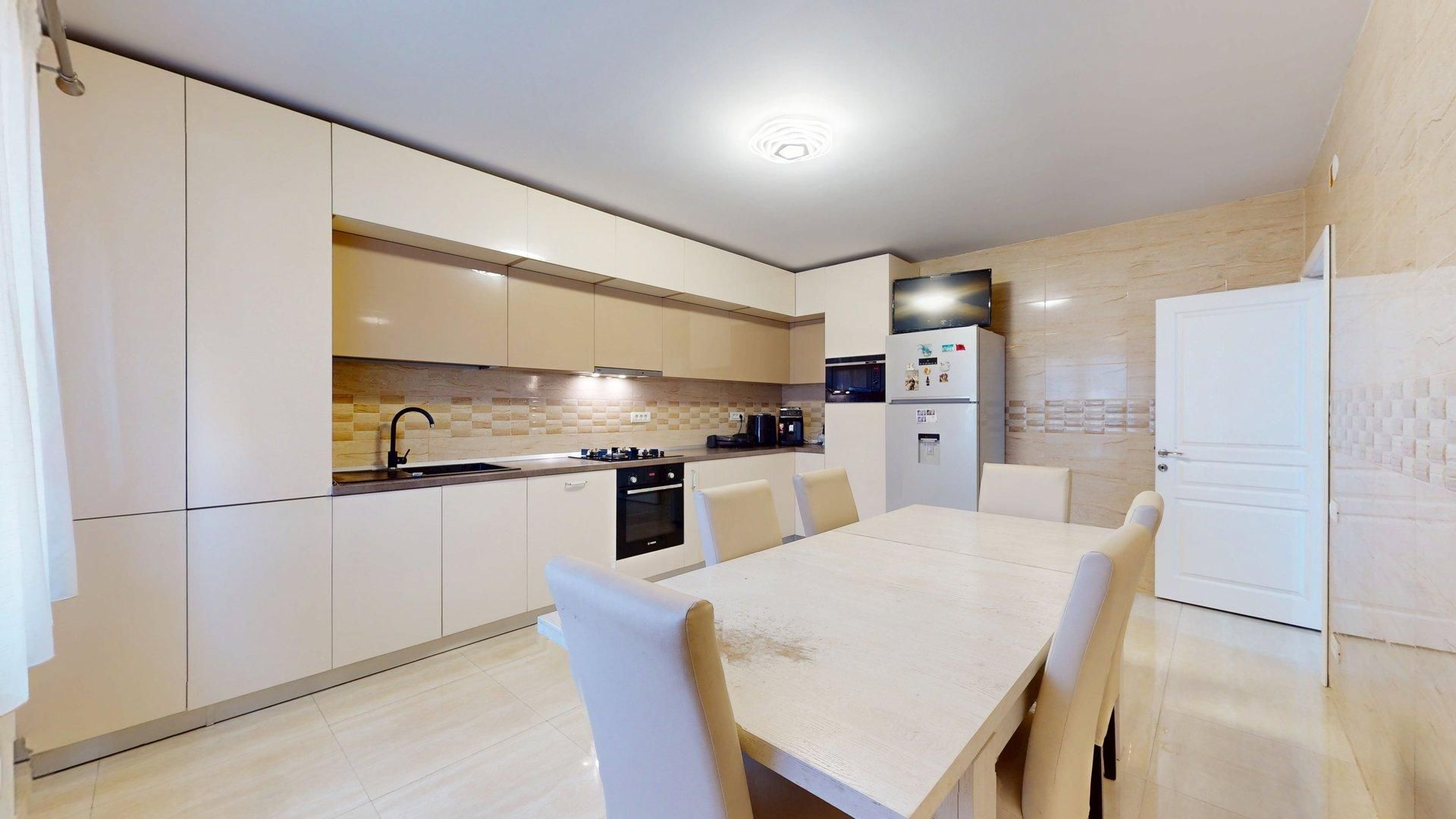 VOLUNTARI - Locuinta Ideala pentru Familie sau Activitati Mixte - Poză 8