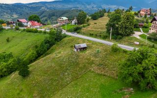 Aproape 4.000 mp, in fascinatia decorului montan, Bran, Moieciu de Jos, Brasov - Poză 11