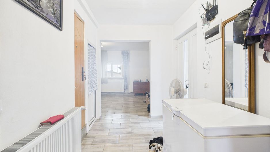 Casă individuală în Sânandrei - Poză 7