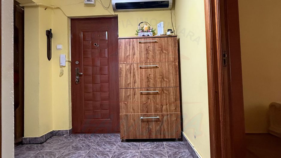 APARTAMENT 3 CAMERE, I.C. FRIMU, 450 €/LUNĂ - Poză 3