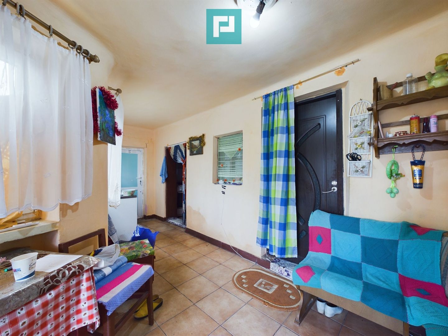 Casă cu 4 camere în Pecica - Poză 3