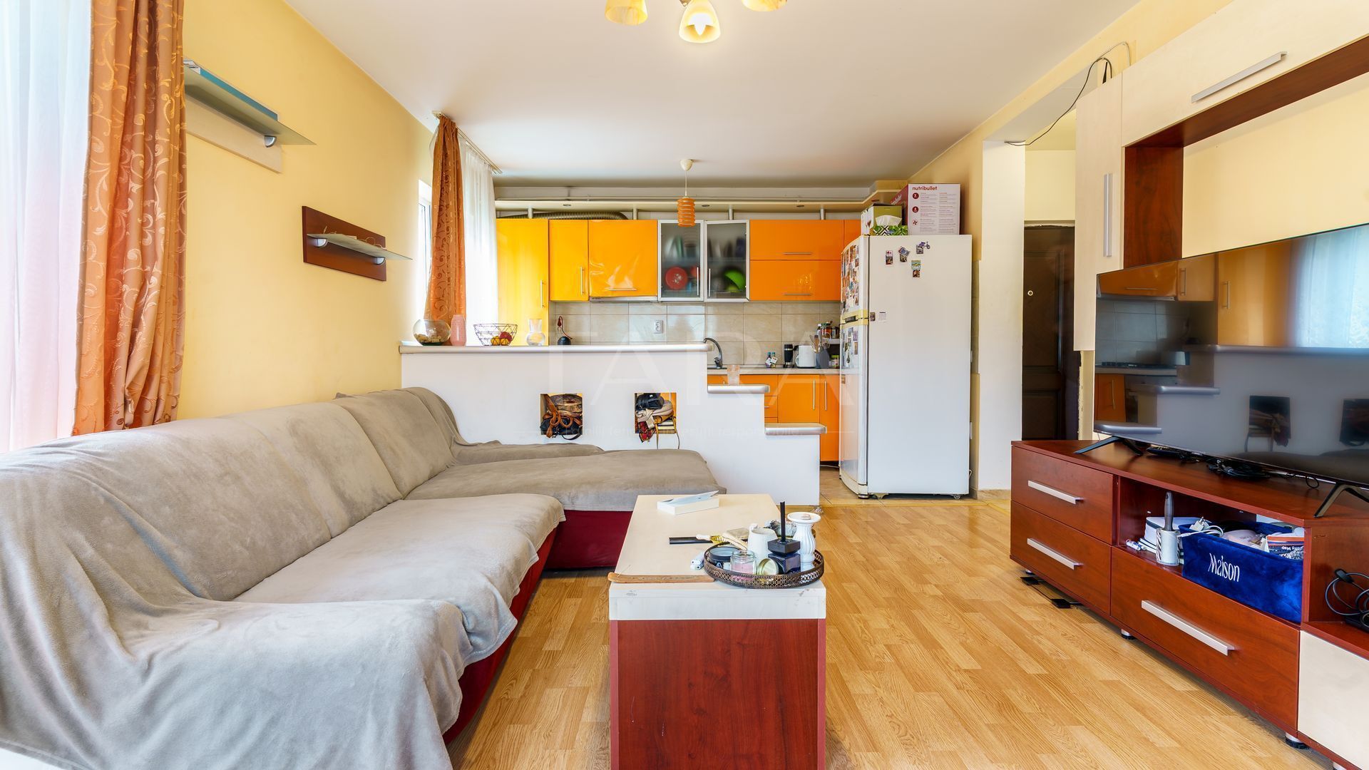 Apartament modern cu balcon și parcare inclusă. - Poză 1