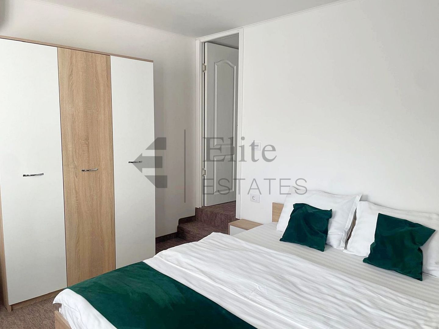 Pensiune de vanzare in statiunea 1 Mai - Poză 17