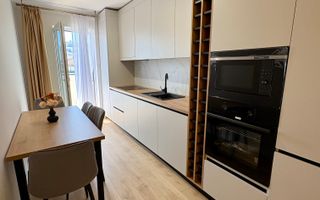 Apartament ultramodern / etaj intermediar / Zona Eroilor - Poză 1