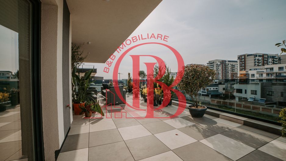 Penthouse 2 camere mobilat utilat panouri solare pompa caldura - Poză 7
