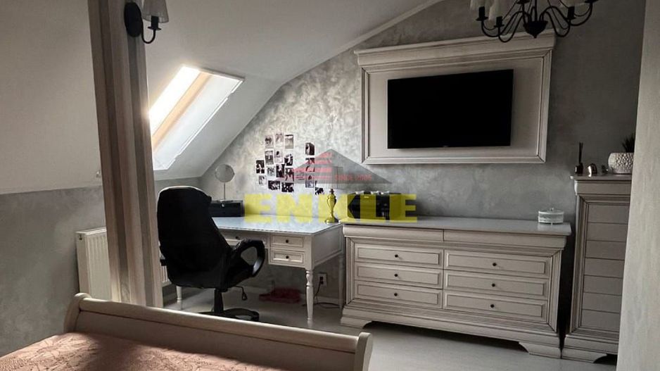 De vanzare apartament cu 5 camere, zona Mall - Poză 4