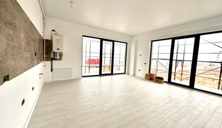 Apartament de vanzare 2 camere- vedere la mare