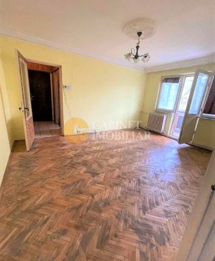 Etaj 3, apartament cu  2 camere zona Alexandru-Zimbru - Poză 3