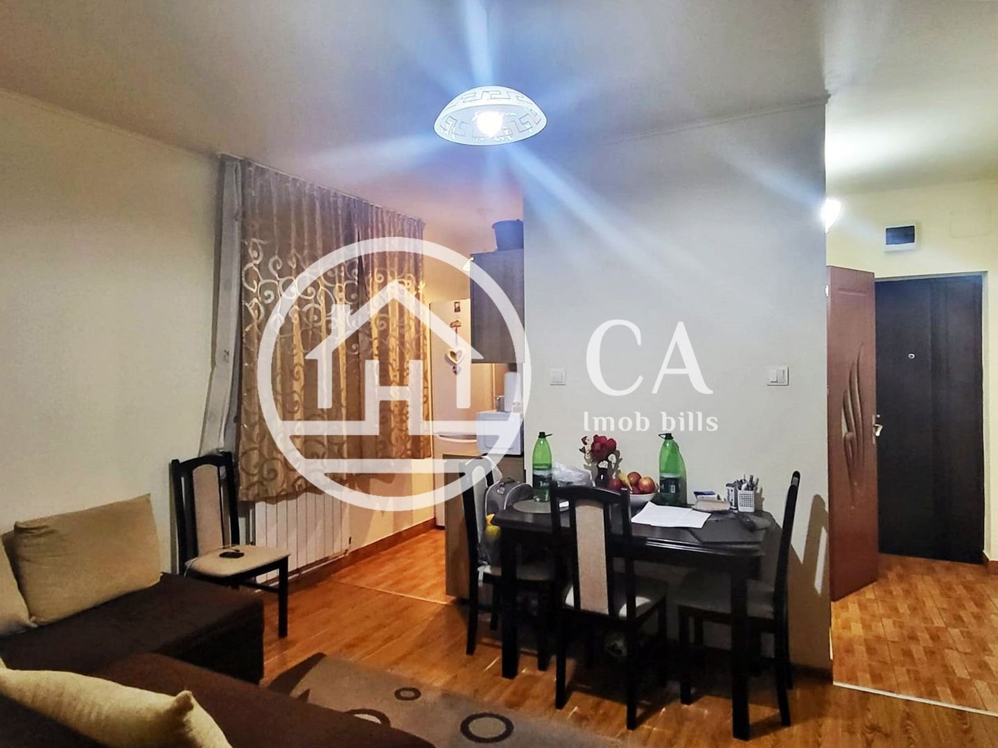 Apartament 2 camere de vanzare in Zona Rogerius, Oradea - Poză 2