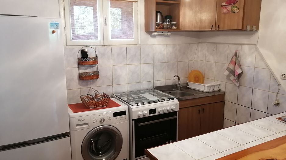 Vanzare case in imprejurimi - Poză 10