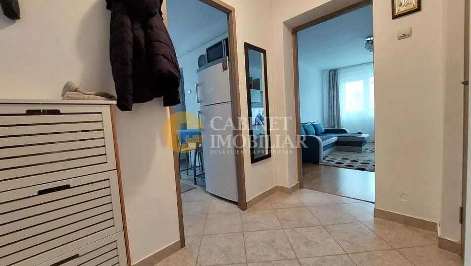 Apartament 3 camere DECOMANDAT - Et 3/4 - complet mobilat - Poză 2