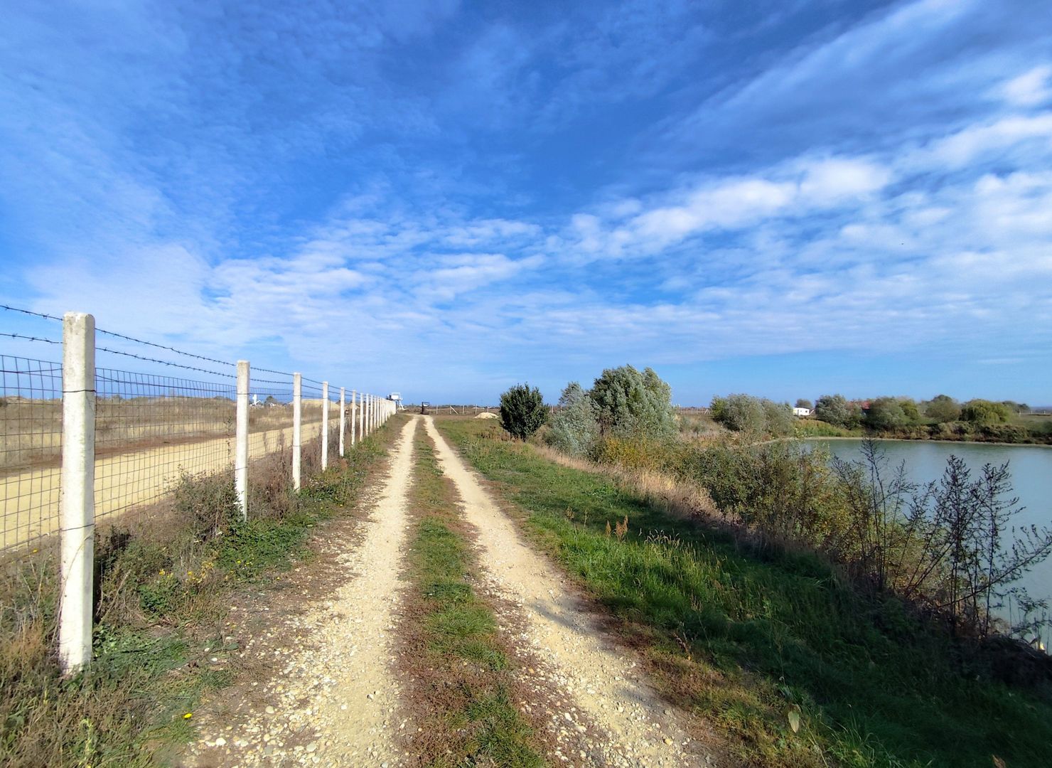 Balta de Pescuit | Cabana din Busteni | Teren 6,37 ha | langa Oradea - Poză 20