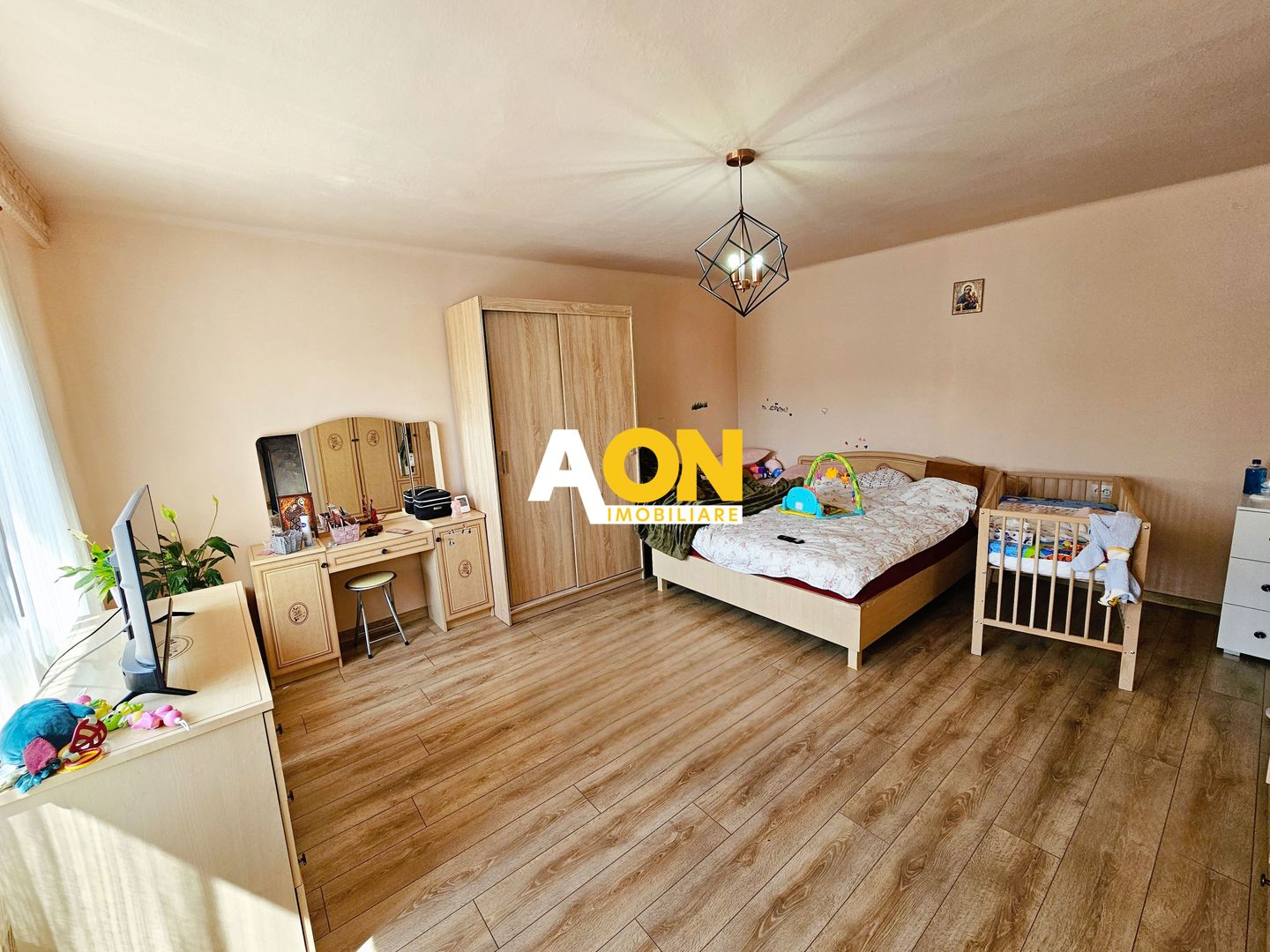 Casa S+P+M, 5 camere,  955 mp teren, zona Centru - Poză 5