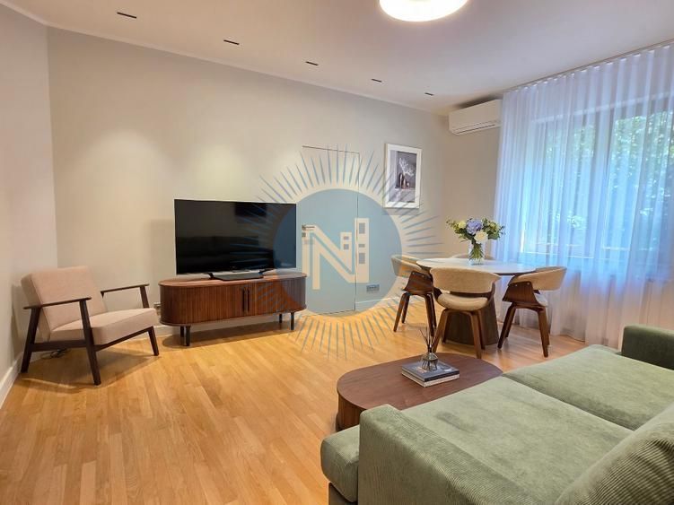 Apartament cu 3 camere in vila Capitale - Poză 1