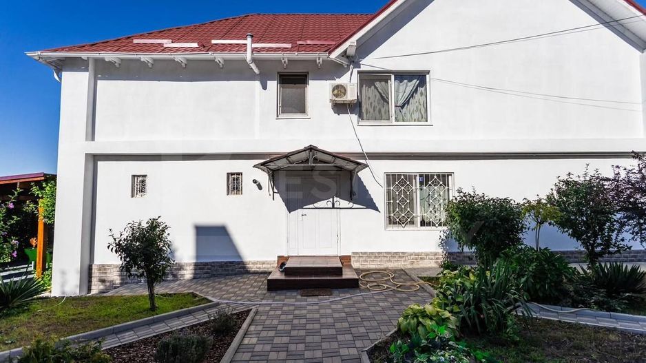 Chirie, casă, 3 camere, strada Valea Dicescu, Telecentru - Poză 2