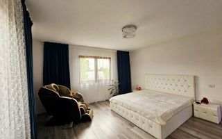 Vila 6 camere la intrare in Dobreni - Poză 3