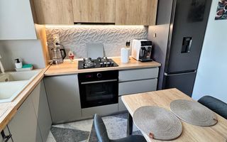 Apartament 2 camere decomandat de închiriat, Valea Lupului - Poză 8