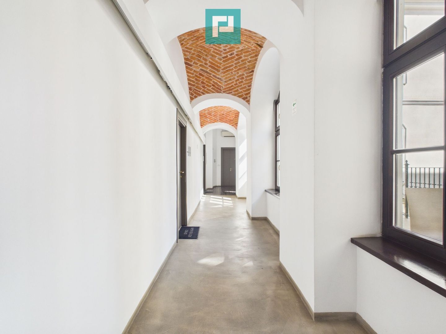 Spațiu de birouri cu 2 camere | Zonă Centrală - Poză 8