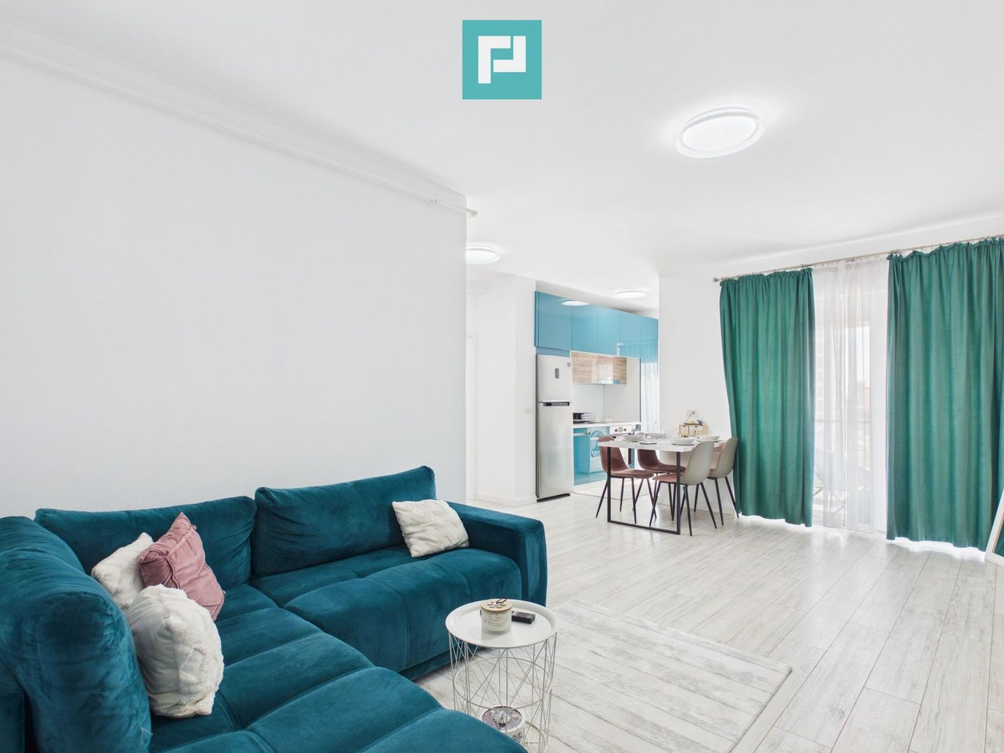 Apartament cu 3 camere Adora Park - Poză 2