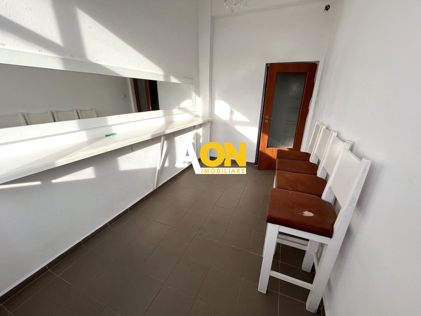 Spatii birouri, 3 Camere, Zona Dedeman - Poză 1