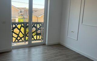 Jumătate de duplex premium, 120 mp utili, teren 256 mp, garaj și 3 dor - Poză 9
