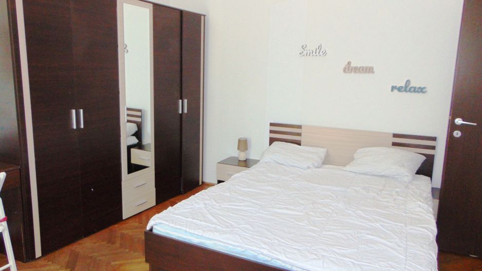 Garsoniera spatioasamobilata modern-Judetean - Poză 2