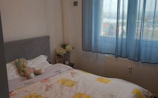 Apartament de vanzare cu vedere la lac - Poză 3