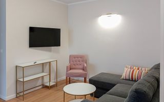 Apartament 3 camere la Cheie in zona Vivo ! - Poză 2