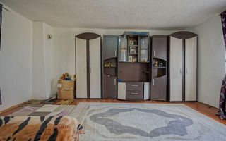 Casă bătrânească cu 3 camere la vânzare - Sânpetru - Poză 11