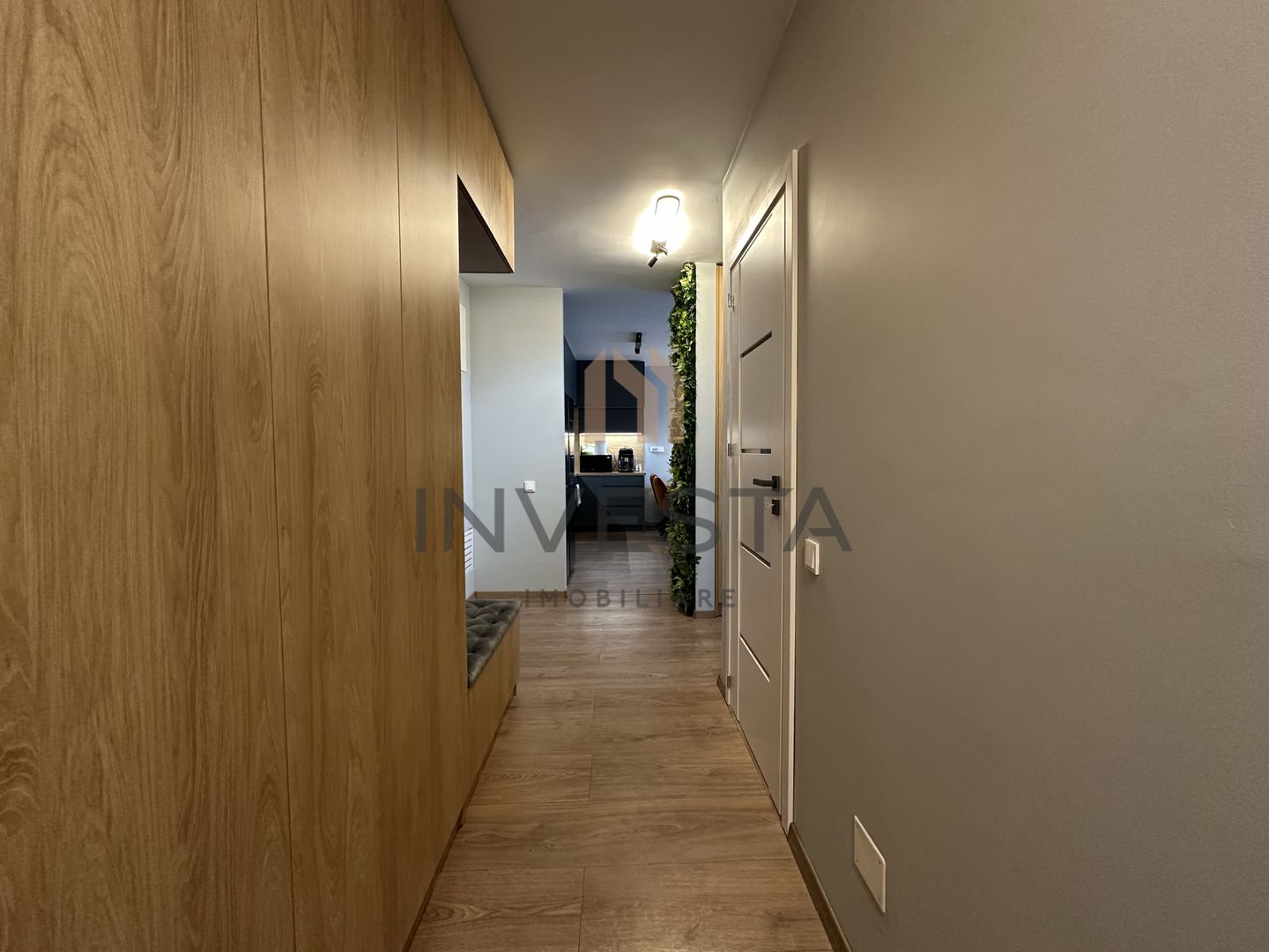 Ultrafinisat/Cartier Sopor - Poză 8