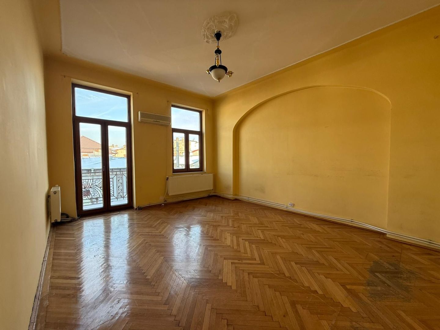 DE VÂNZARE APARTAMENT 3 CAMERE | VILĂ INTERBELICĂ | CENTRALĂ | CALEA CĂLĂRAȘI - Poză 7