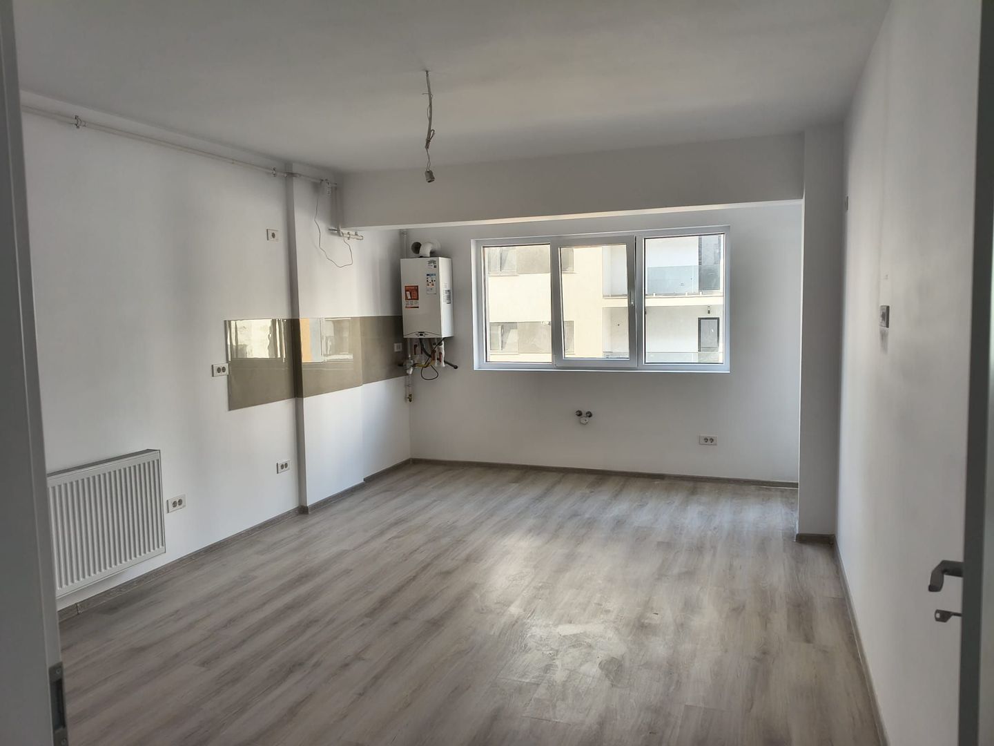 2cam studio mutare imed, 15min metrou Leonida/Berceni - Poză 9