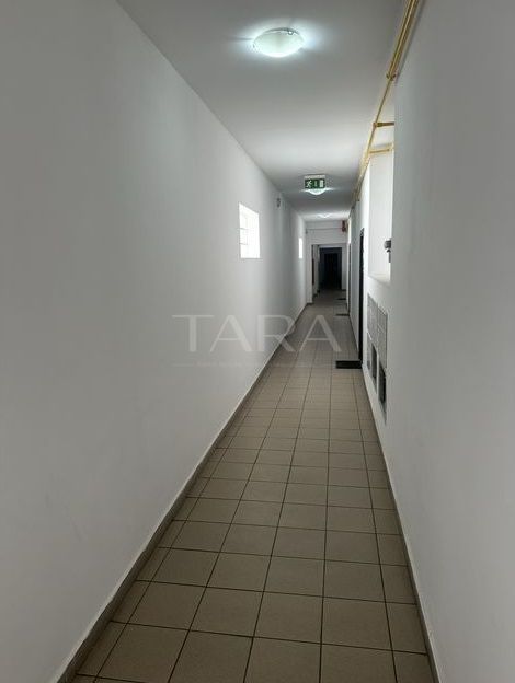 Apartament spațios, 3 camere, 100 mp, terasa, lângă Parcul Central. - Poză 10