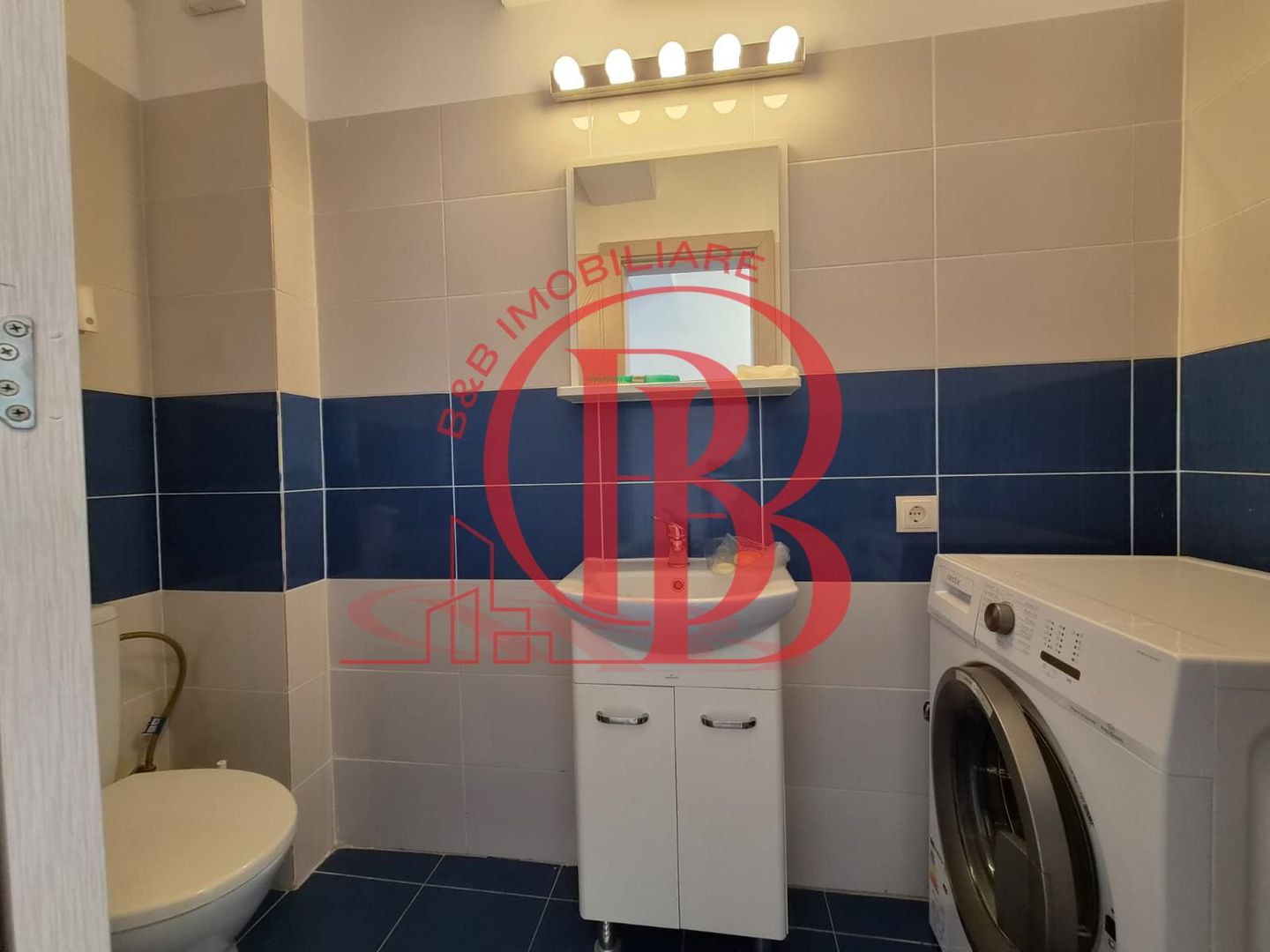 Apartament 3 camere Mutare Imediata-Ozana Metrou 1 Decembrie - Poză 11